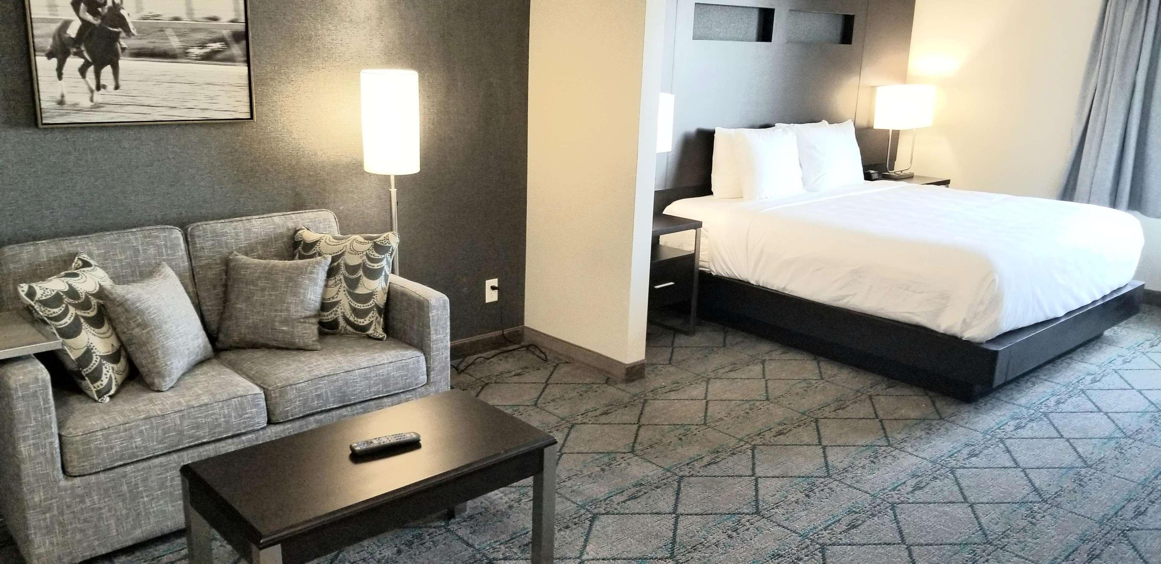 Comfort Inn & Suites Clarksville - Louisville North Dış mekan fotoğraf